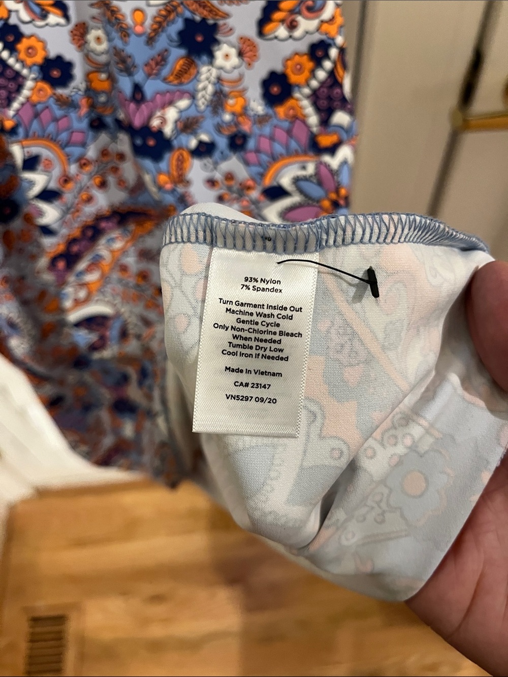 Talbots Paisley Button-Front Tunic in Light Blue, Orange & Purple Stretchy XLP - Picture 7 of 10